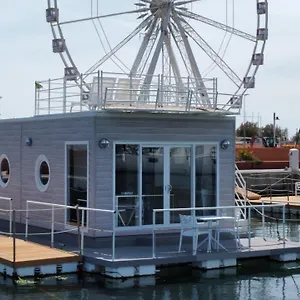 House Boat Rimini