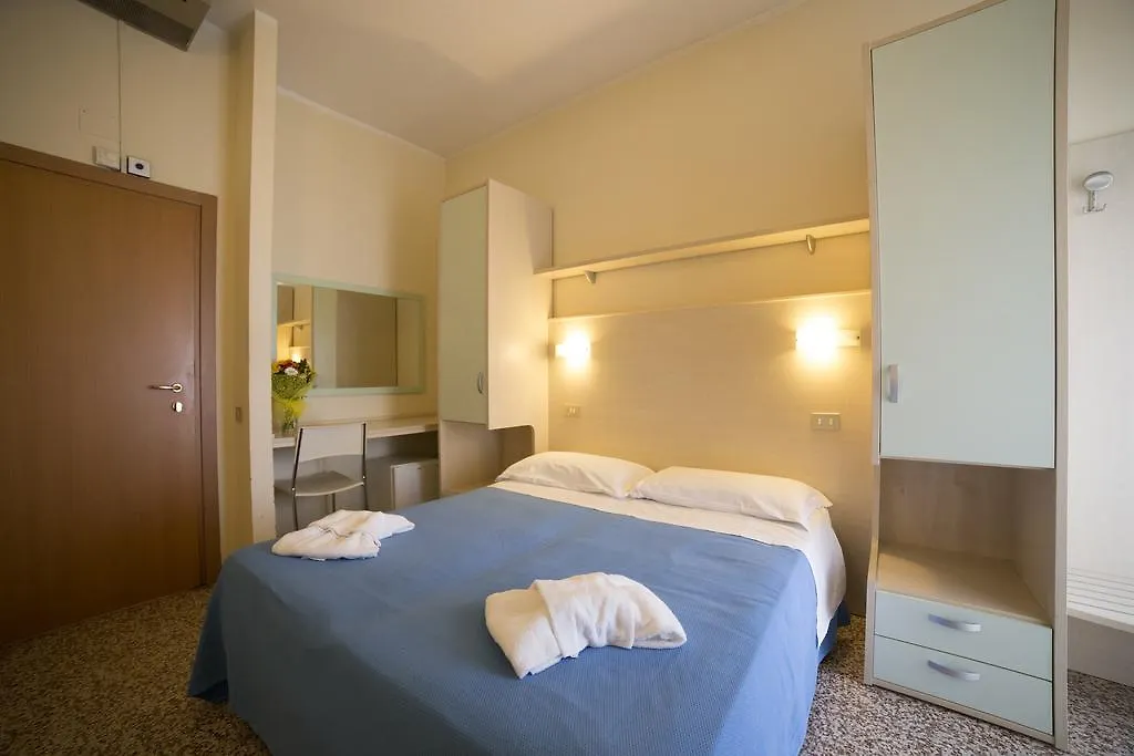 Hotel Europa Rimini 3*,  Włochy