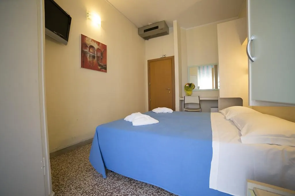 Hotel Europa Rimini 3*,