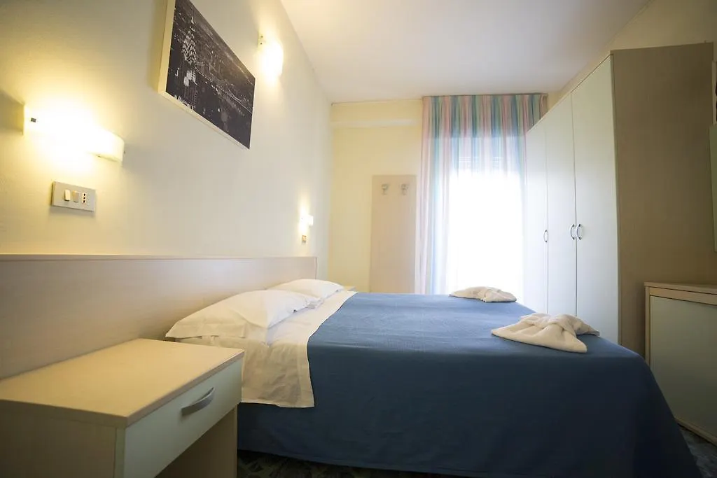 Hotel Europa Rimini 3*,